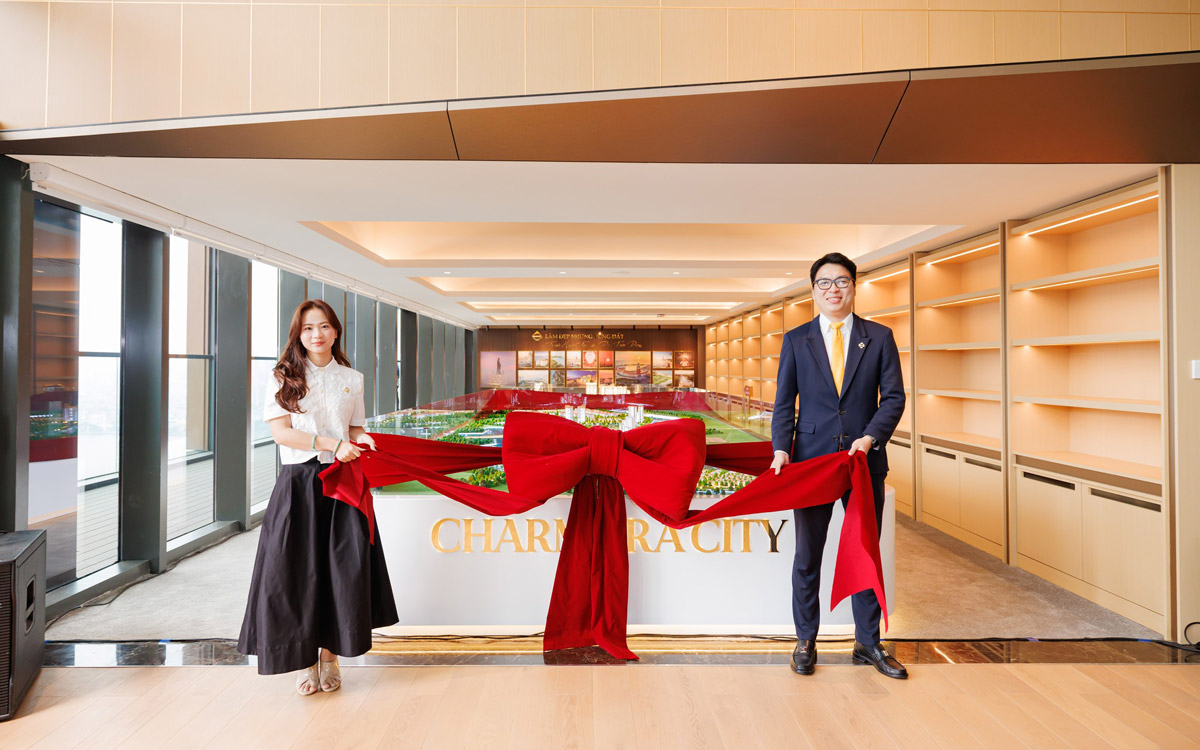 Khai truong sa ban Charmora City